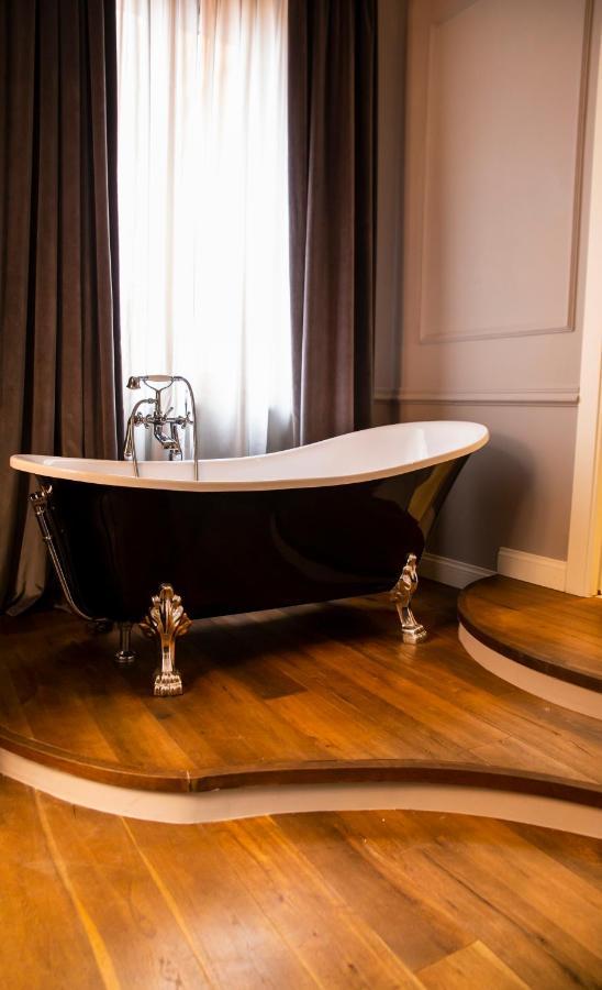 Relais San Lorenzo In Lucina Rome Luaran gambar
